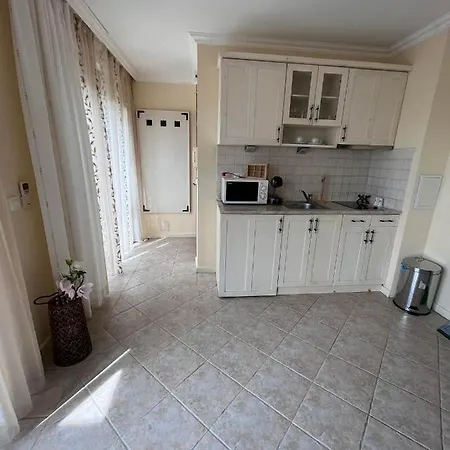 Cosy With Sea View In Santa Marina Appartement
