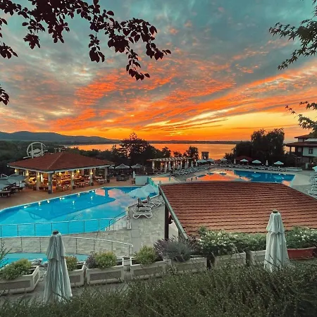 Appartement Cosy With Sea View In Santa Marina